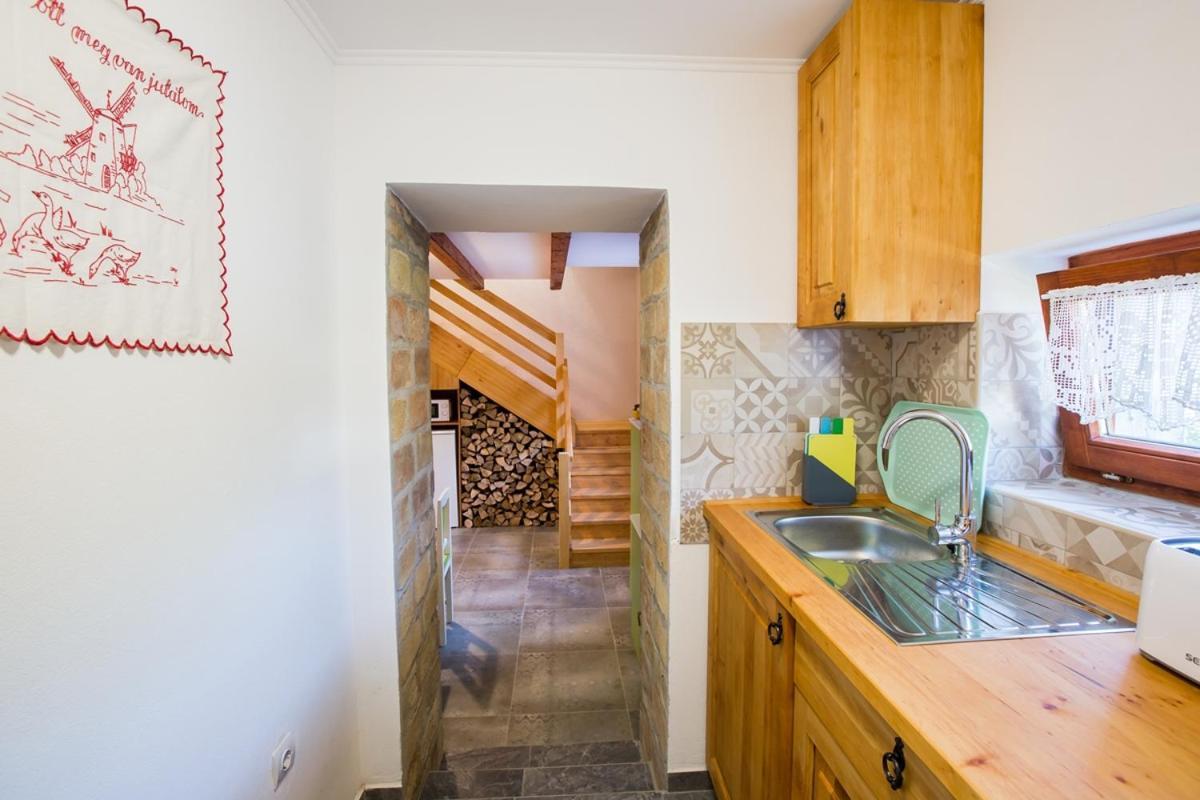 Bakony-Cinca Vendégház Szentgál Exterior foto