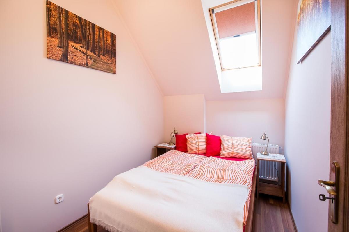 Bakony-Cinca Vendégház Szentgál Exterior foto